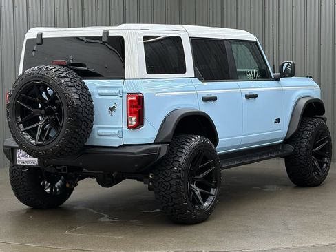 Used 2025 Ford Bronco Heritage Edition AWD/4WD image 5