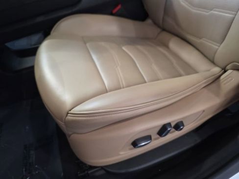 Certified 2024 Cadillac XT6 Sport w/ Platinum Package image 32