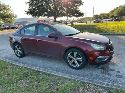Used 2015 Chevrolet Cruze LT image 7