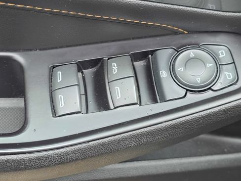 Used 2018 Chevrolet Traverse LT w/ LPO, Floor Liner Package AWD/4WD image 12