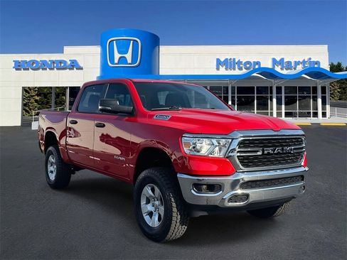 Used 2023 RAM 1500 Big Horn image 1