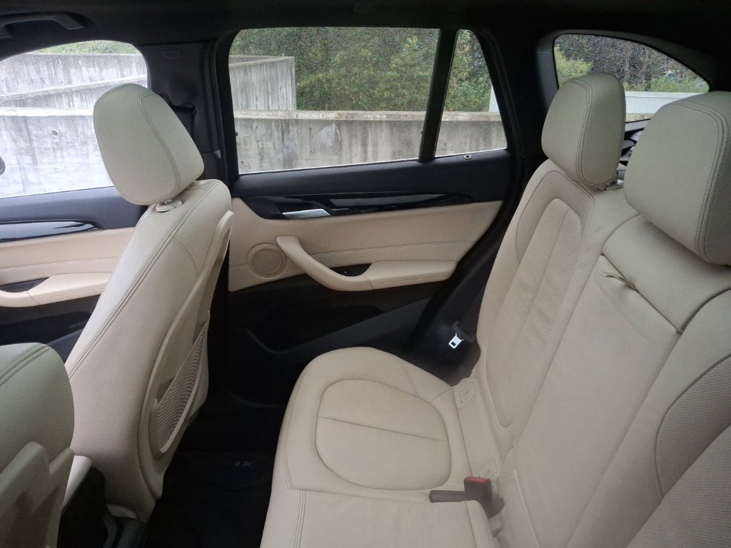 Used 2017 BMW X1 xDrive28i AWD/4WD image 11