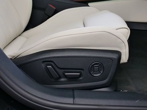 New 2026 Audi A6 Premium Plus image 17