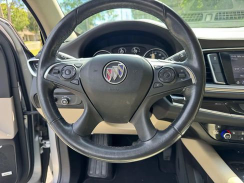 Used 2020 Buick Enclave Essence w/ Sport Touring Edition image 22