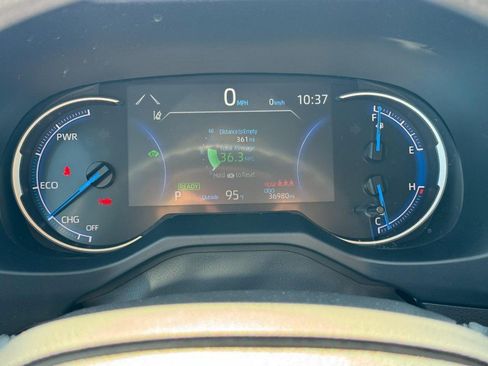 Certified 2025 Toyota RAV4 LE AWD/4WD image 22