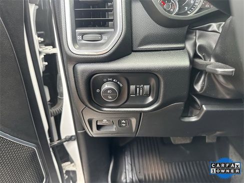 Used 2022 RAM 1500 Laramie image 12