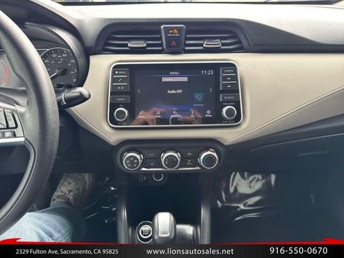 Used 2021 Nissan Versa SV FWD image 16