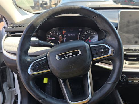 Used 2022 Jeep Compass Latitude w/ Convenience Group AWD/4WD image 13
