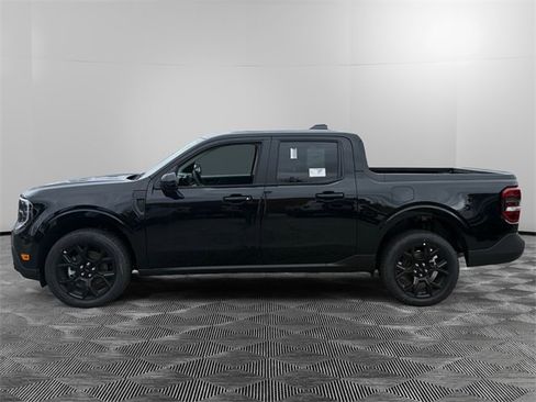 New 2025 Ford Maverick Lariat w/ Black Appearance Package image 2