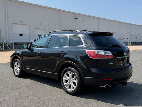 Used 2012 MAZDA CX-9 Touring w/ Moonroof & Bose Audio Pkg FWD image 3