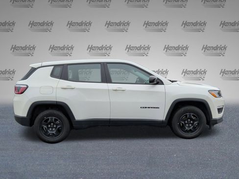 Used 2018 Jeep Compass Sport w/ Tech Group image 9