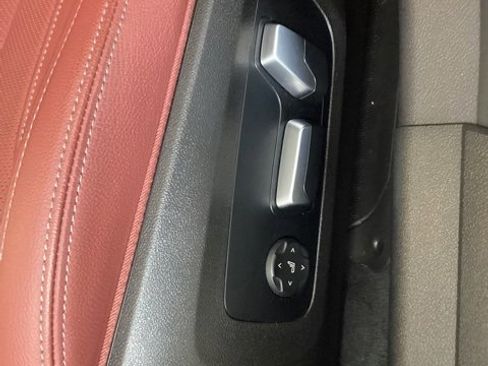 Used 2023 BMW 330i xDrive Sedan w/ M Sport Package image 14