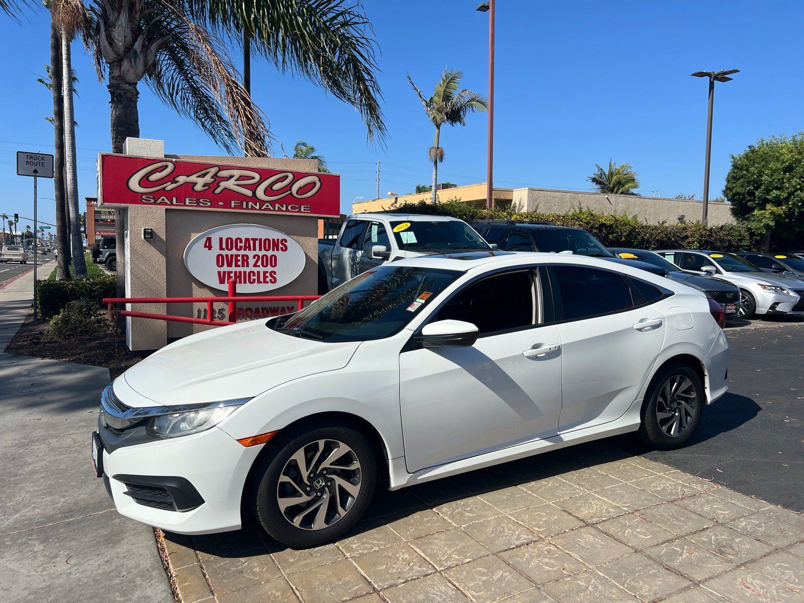 Used 2017 Honda Civic EX image 5