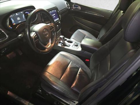 Used 2022 Jeep Grand Cherokee Limited AWD/4WD image 16