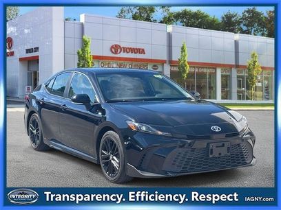 Used 2025 Toyota Camry SE