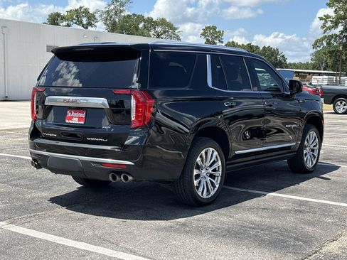 Used 2023 GMC Yukon Denali w/ Denali Reserve Package AWD/4WD image 5