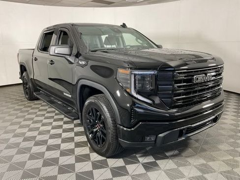 Used 2026 GMC Sierra 1500 Elevation AWD/4WD image 3