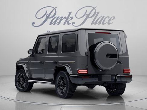 Used 2023 Mercedes-Benz G 550 image 16