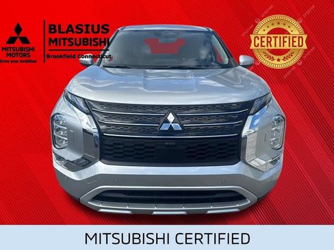Used 2024 Mitsubishi Outlander SE AWD/4WD image 43