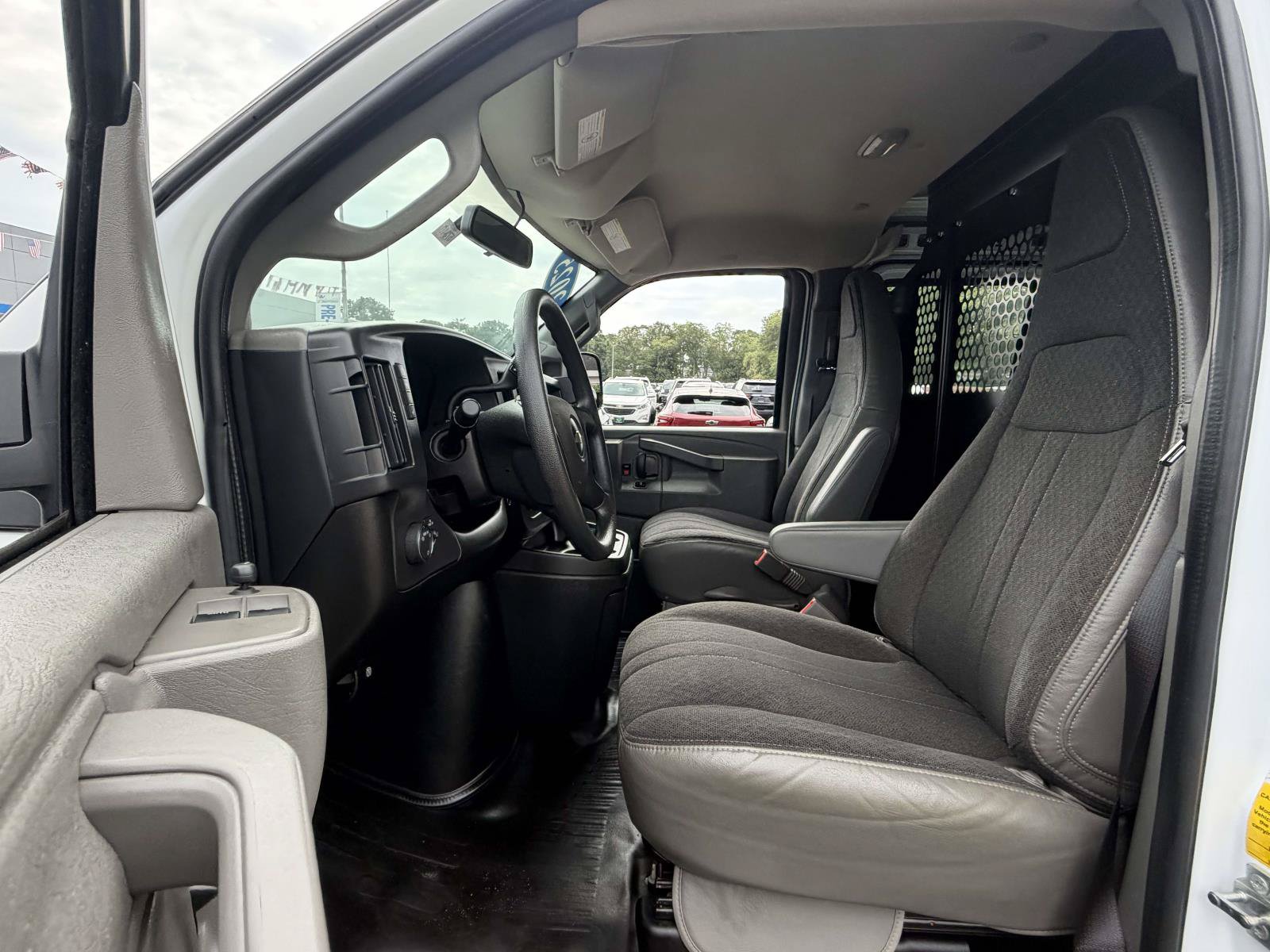 Certified 2025 Chevrolet Express 2500 w/ Driver Convenience Package RWD image 14