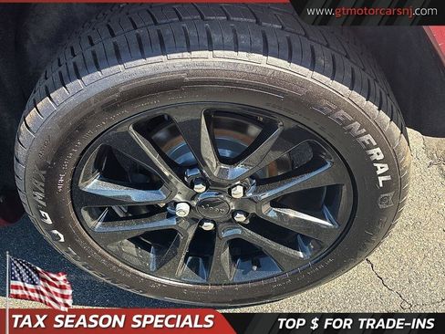 Used 2020 Jeep Grand Cherokee Altitude AWD/4WD image 10