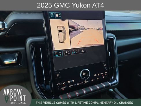 Used 2025 GMC Yukon AT4 w/ AT4 Premium Package AWD/4WD image 24