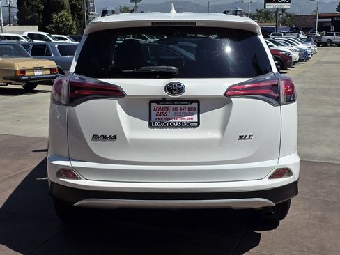Used 2016 Toyota RAV4 XLE image 11