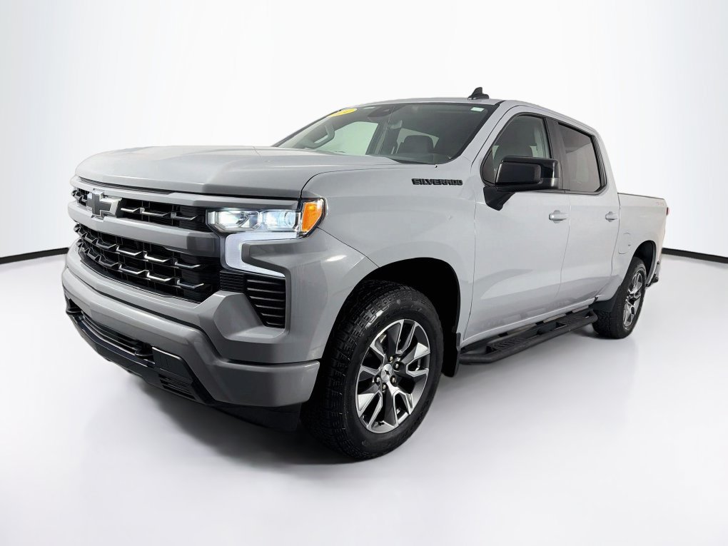 Used 2024 Chevrolet Silverado 1500 RST w/ Protection Package AWD/4WD image 3