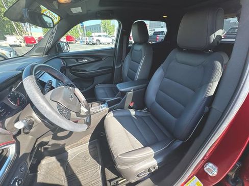 Used 2022 Chevrolet TrailBlazer RS w/ Sun and Liftgate Package AWD/4WD image 19
