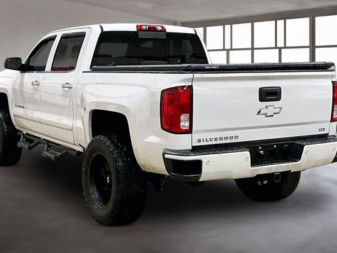 Used 2017 Chevrolet Silverado 1500 LTZ Z71 w/ LTZ Plus Package image 11