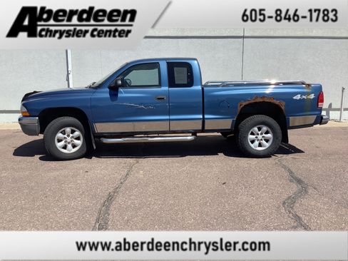 Used 2004 Dodge Dakota SLT AWD/4WD image 1