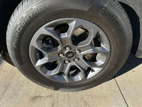 New 2025 Ford Maverick XLT w/ XLT Luxury Package image 25