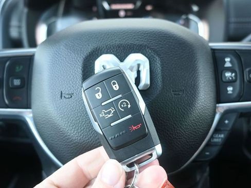 Used 2024 RAM 3500 Laramie w/ Night Edition image 36