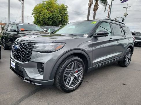 Used 2026 Ford Explorer ST-Line w/ ST-Line Street Pack RWD image 28