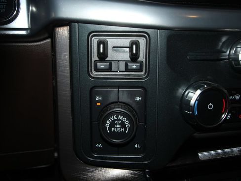 Used 2025 Ford F150 King Ranch AWD/4WD image 18