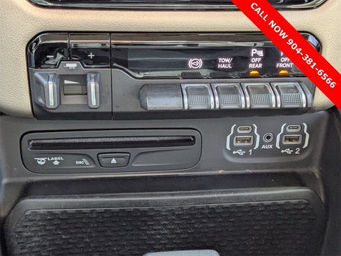 Used 2019 RAM 3500 Laramie image 25