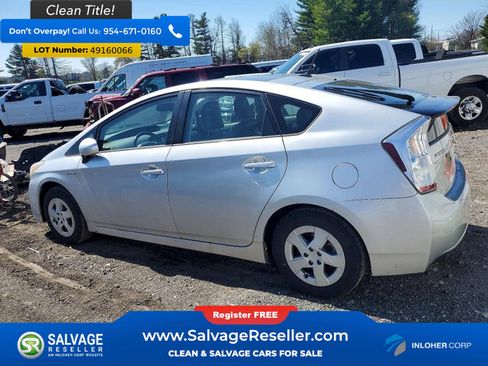 Used 2010 Toyota Prius image 3