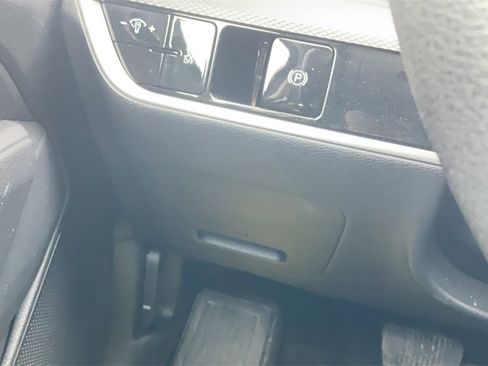 Used 2024 Kia Sportage LX image 28