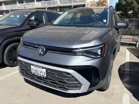 Used 2025 Volkswagen Taos S AWD/4WD image 2
