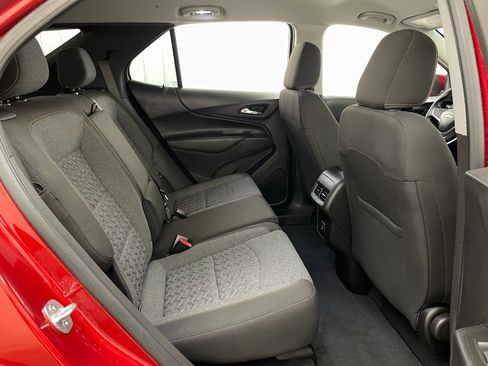 Used 2023 Chevrolet Equinox LT image 41