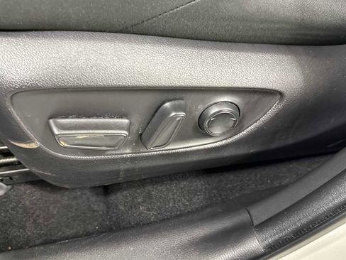 Certified 2022 Toyota RAV4 SE image 14