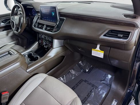 Used 2022 Chevrolet Tahoe Z71 w/ Max Trailering Package AWD/4WD image 30