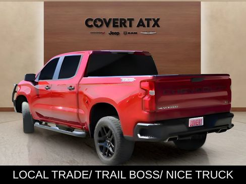 Used 2021 Chevrolet Silverado 1500 LT Trail Boss w/ Bed Protection Package AWD/4WD image 3