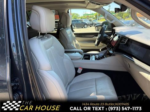 Used 2022 Jeep Wagoneer Series I w/ Convenience Group I AWD/4WD image 27