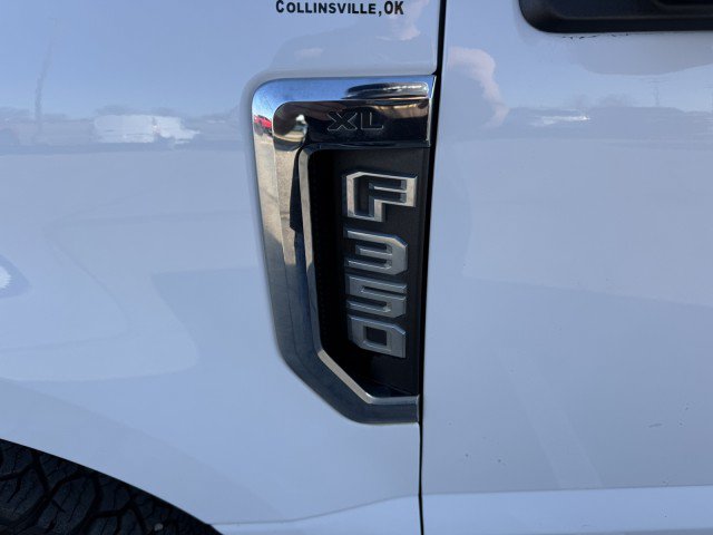 Used 2019 Ford F350 XL w/ Power Equipment Group RWD image 18
