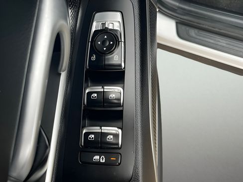 Used 2020 Kia Telluride S AWD/4WD image 15
