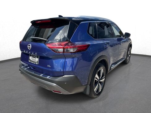 Used 2022 Nissan Rogue SL FWD image 3