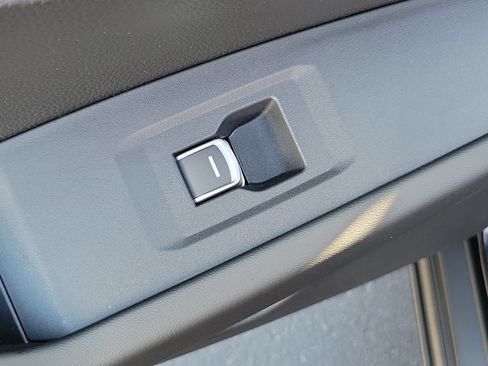 Certified 2024 Honda Accord EX image 15