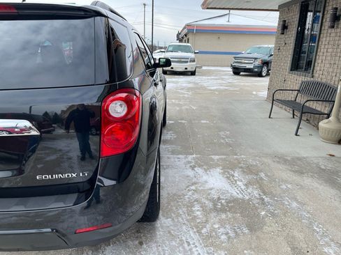 Used 2011 Chevrolet Equinox LT w/ Driver Convenience Package image 11