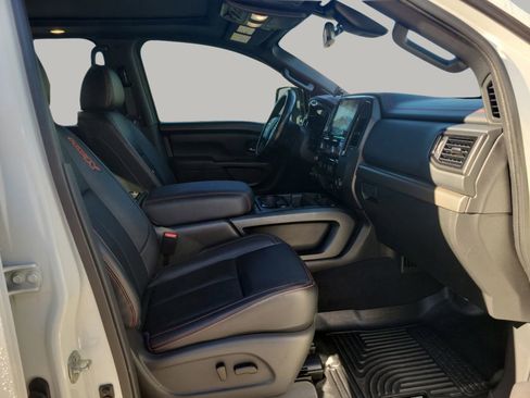 Used 2023 Nissan Titan PRO-4X w/ Pro-4x Convenience Package image 5